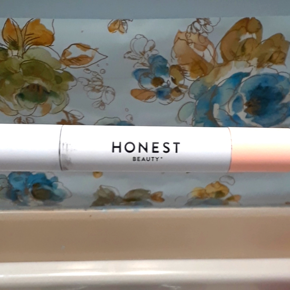Honest Beauty Mascara
